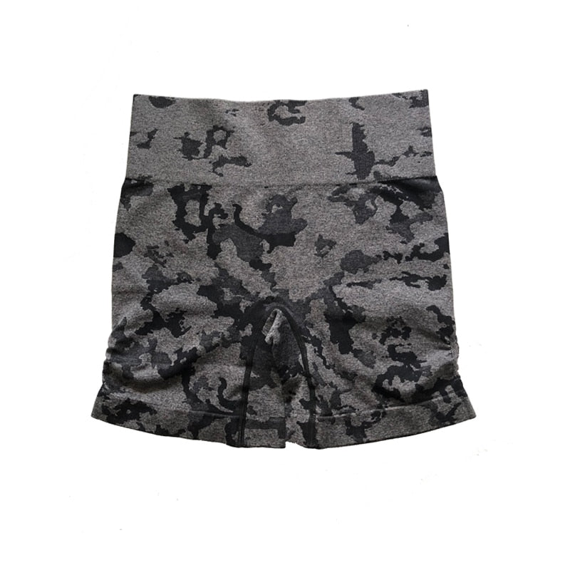 Women Adapt Camo Seamless Shorts