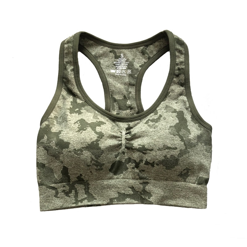 Women Adapt Camo Seamless Shorts