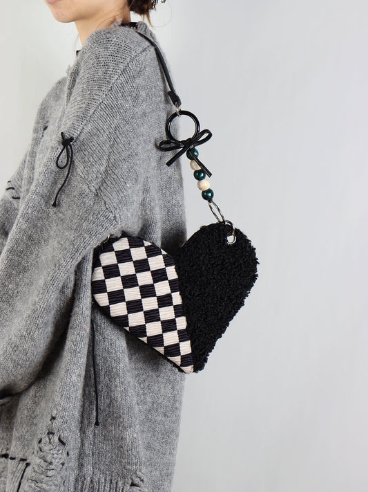 Suta Chessboard Plaid Heart Underarm Bag