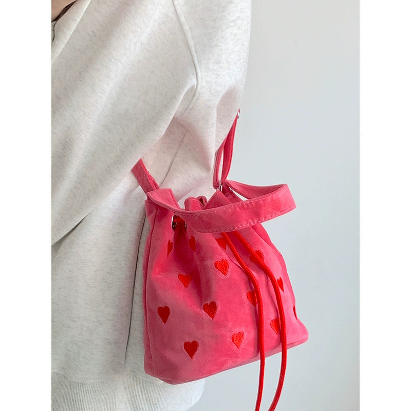 Niche Drawstring Bundle Bag for Women 2023 New Fancy Heart Embroidered Single Shoulder Bucket Bag All-Match Messenger Bag