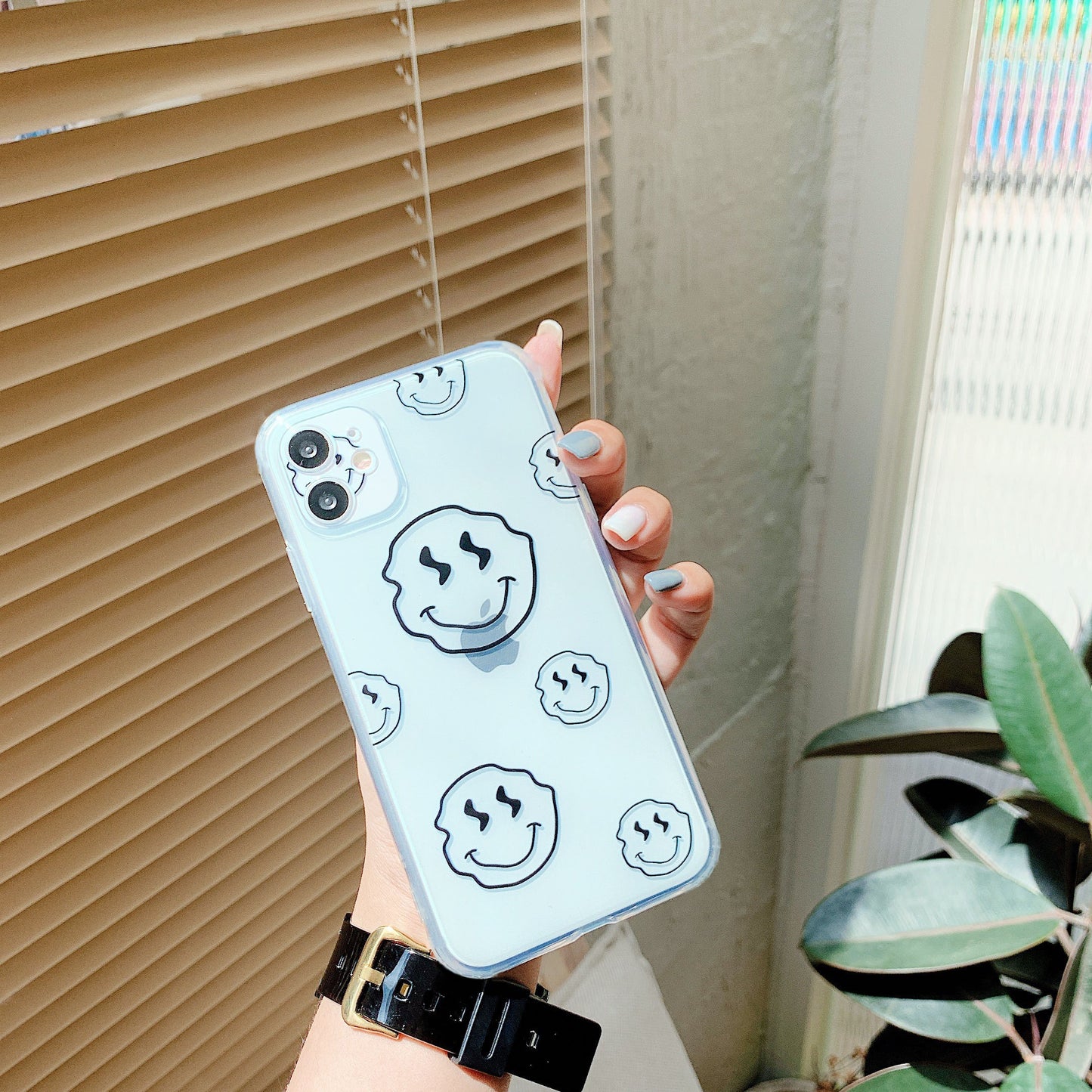 Cute cartoon smiley face phone case for iphone